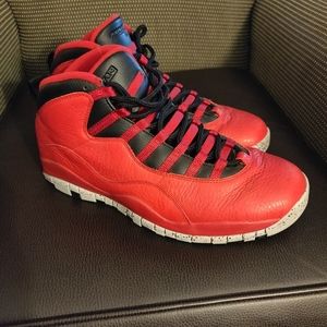 Air Jordan Bulls Over Broadway 10s